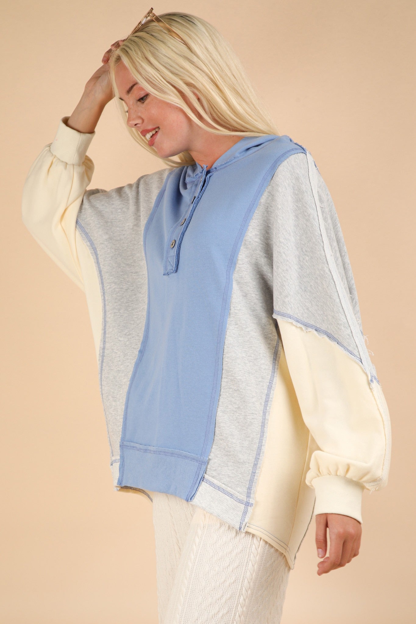 Sans Exposed Seam Color Block Half Button Hoodie