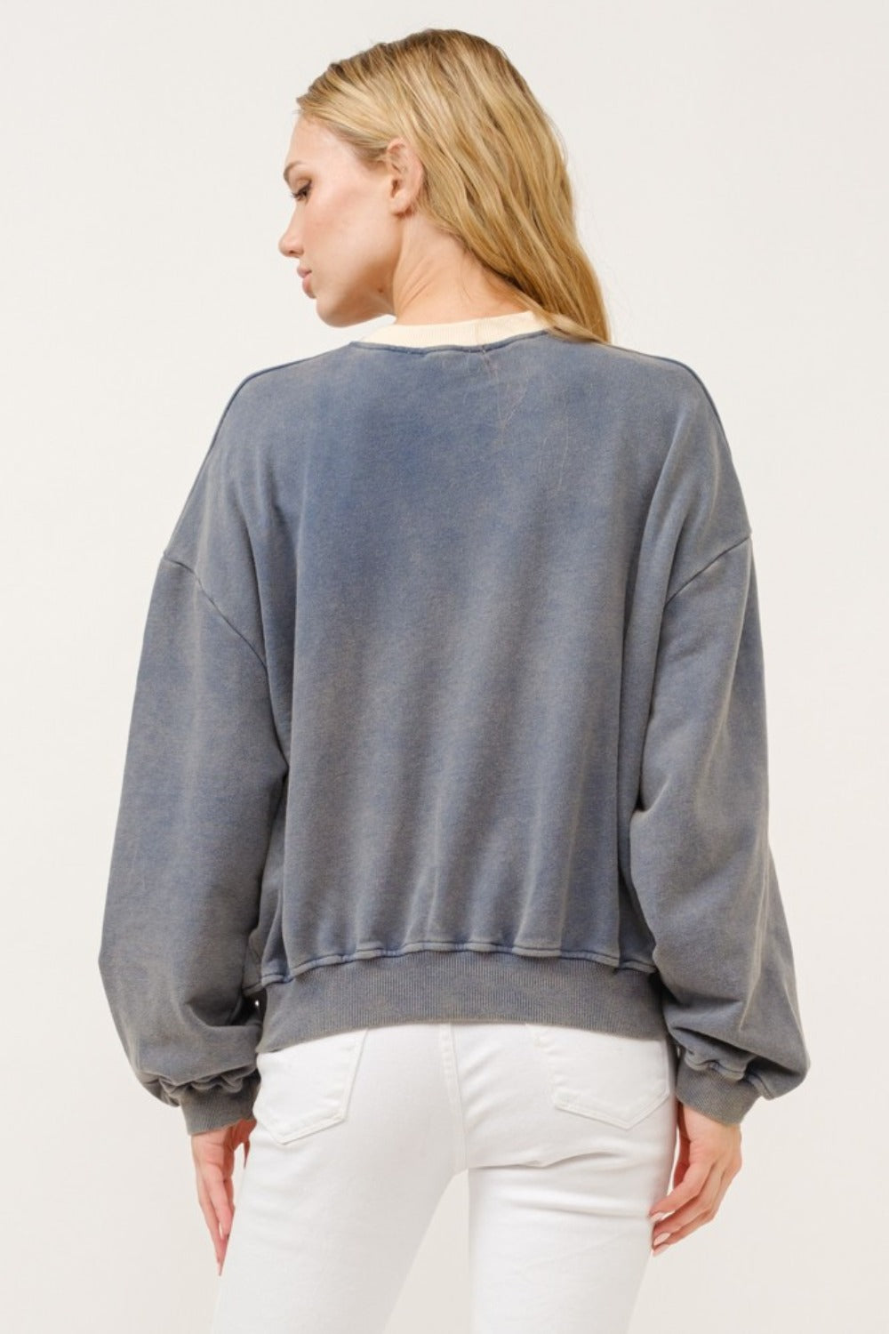 92 CALIFORNIA Contrast Crop Sweatshirt