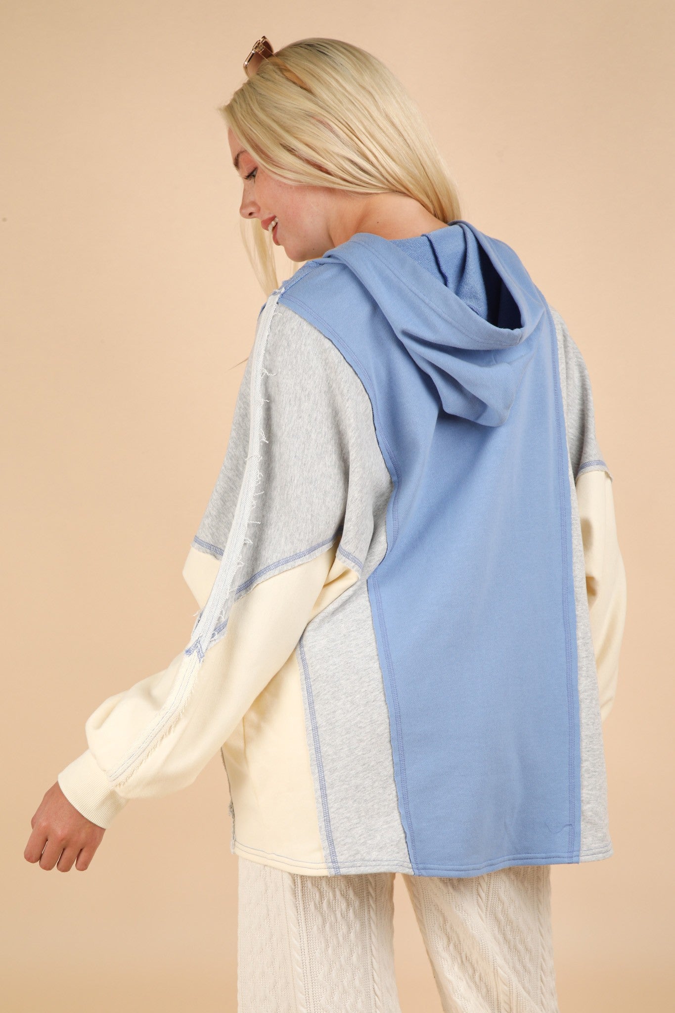 Sans Exposed Seam Color Block Half Button Hoodie