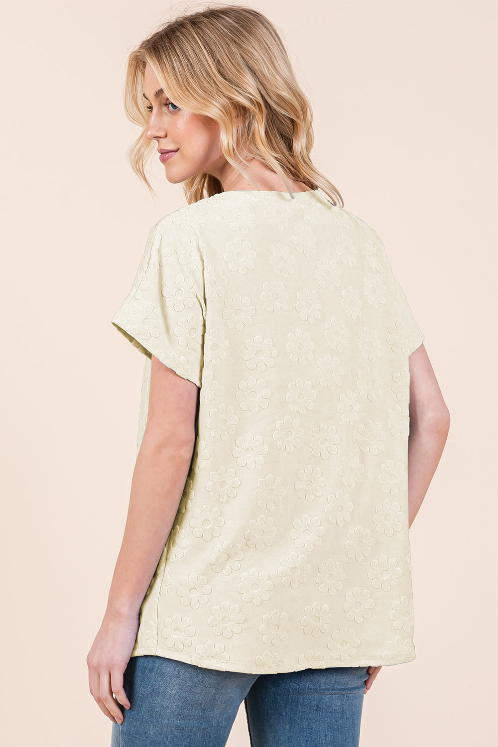Sans Textured Floral Pattern Short Sleeve T-Shirt