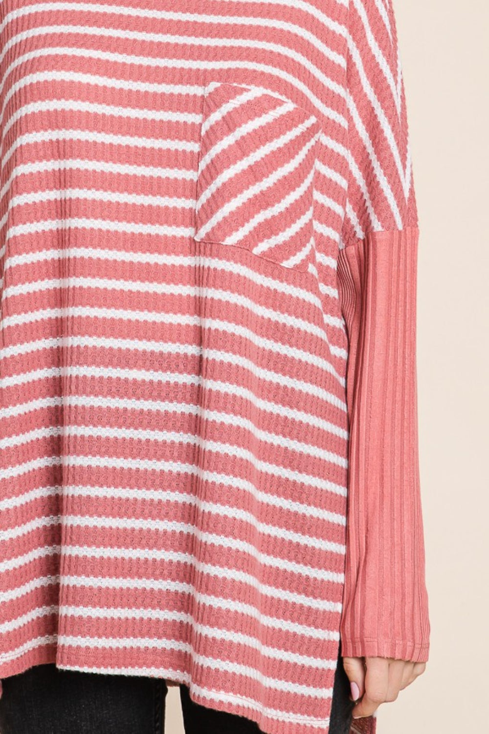 Sans Oversize Striped Round Neck Long Sleeve Slit T-Shirt