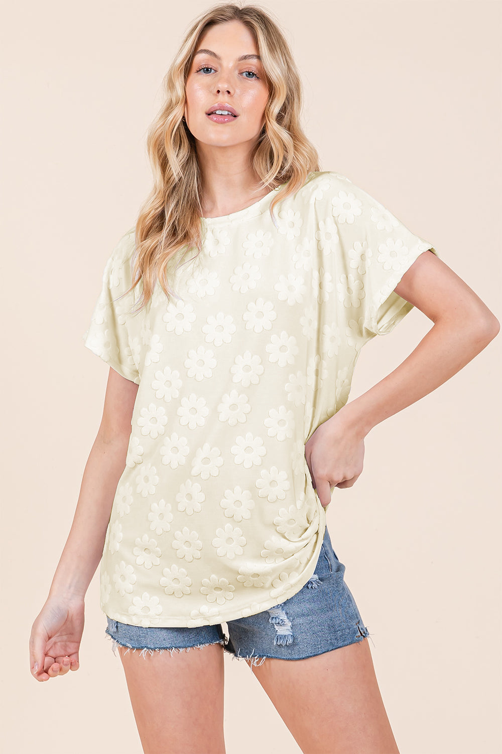 Sans Textured Floral Pattern Short Sleeve T-Shirt