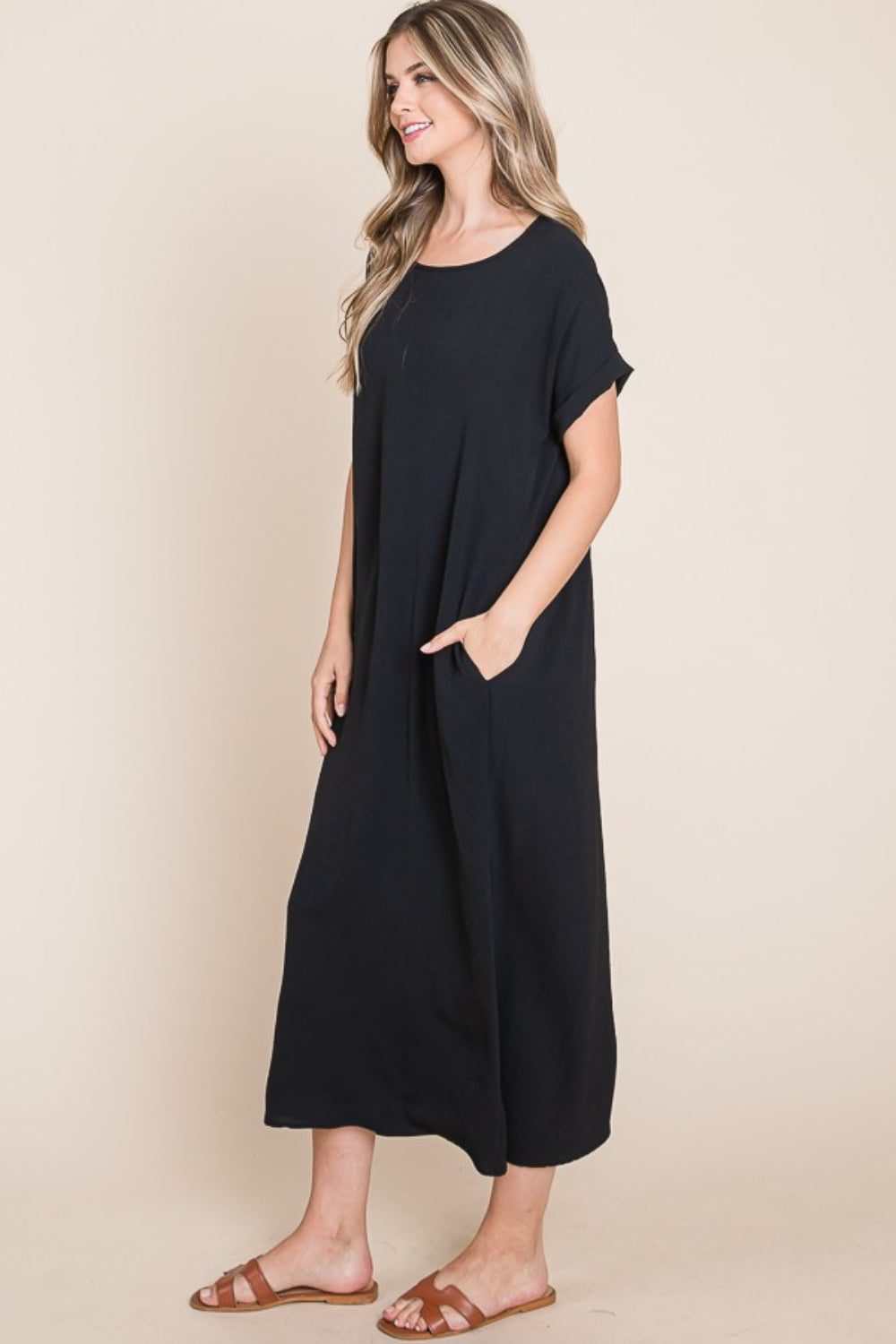 Sansplay Round Neck Short Sleeve Midi Dress with Pockets