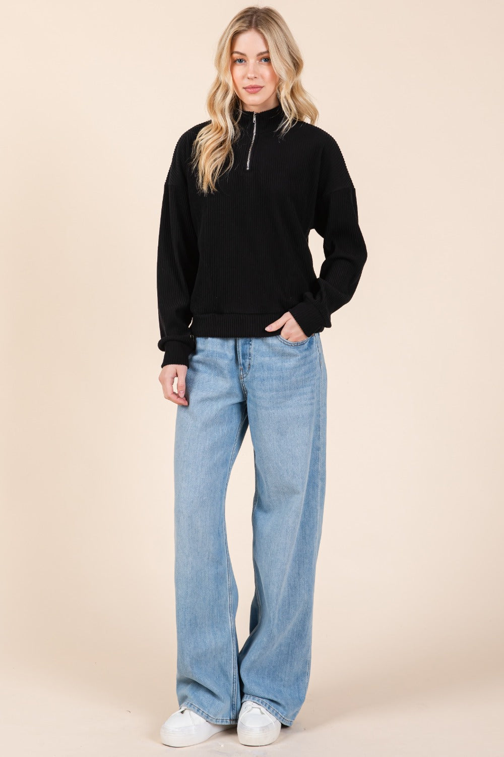 Sans Zip Long Sleeve Sweatshirt with Pockets